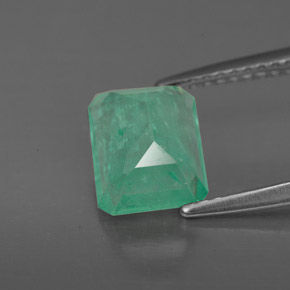Esmeralda verde natural de 1,93 ct, corte esmeralda, I1