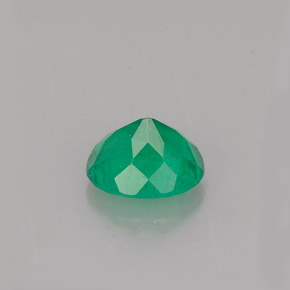 Esmeralda verde natural de 0,63 ct, corte óvalo, SI-I1