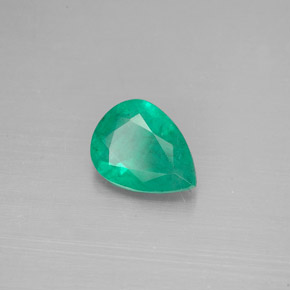 Esmeralda verde natural de 0,91 ct, en forma de pera, SI-I1