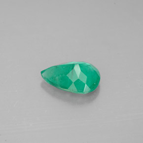 Esmeralda verde natural de 0,91 ct, en forma de pera, SI-I1