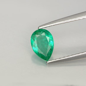 Esmeralda verde natural de 0,44 ct, en forma de pera, SI-I1