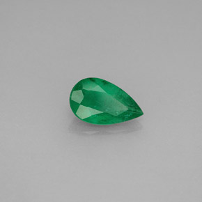 Esmeralda Verde natural de 0.66 ct, En forma de pera, SI-I1