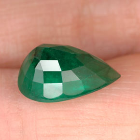 Esmeralda Verde natural de 2.66 ct, En forma de pera, SI-I1