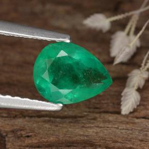 Esmeralda verde natural de 0,82 ct, en forma de pera, SI-I1