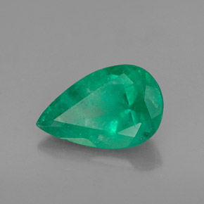 Esmeralda Verde natural de 1.40 ct, En forma de pera, I1