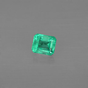 Esmeralda Verde natural de 0.47 ct, corte esmeralda, SI-I1