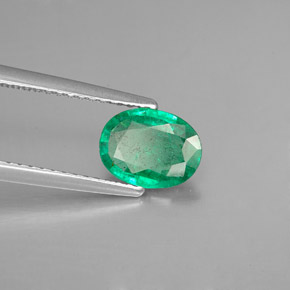 Esmeralda verde natural de 0,95 ct, corte óvalo, SI-I1