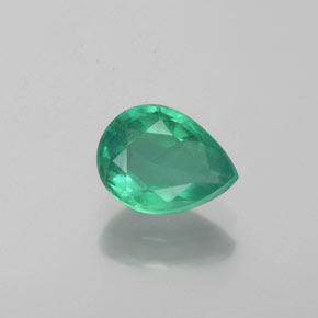 Esmeralda verde natural de 0,79 ct, en forma de pera, VS-SI