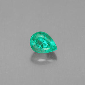 Esmeralda verde natural de 0,40 ct, en forma de pera, VS-SI