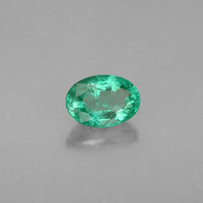 Esmeralda verde natural de 0,49 ct, corte óvalo, SI