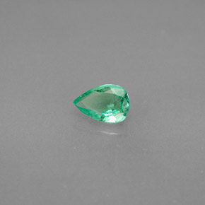 Esmeralda verde natural de 0,35 ct, en forma de pera, VS-SI