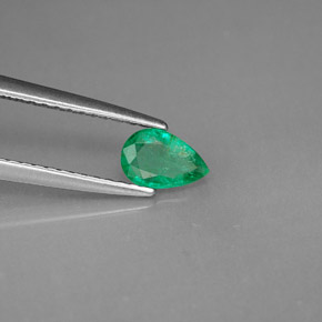 Esmeralda verde natural de 0,32 ct, en forma de pera, VS-SI