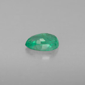 Esmeralda verde natural de 0,39 ct, en forma de pera, VS-SI
