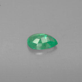 Esmeralda verde natural de 0,33 ct, en forma de pera, VS-SI