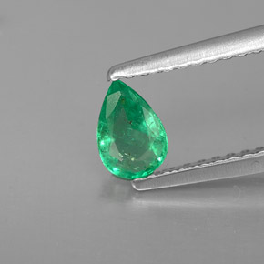 Esmeralda verde natural de 0,35 ct, en forma de pera, VS-SI