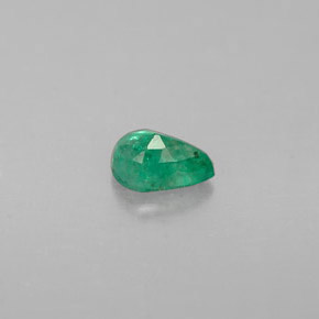 Esmeralda verde natural de 0,27 ct, en forma de pera, VS-SI