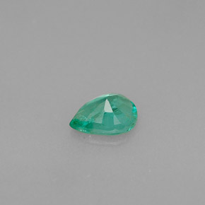 Esmeralda verde natural de 0,34 ct, en forma de pera, VS-SI