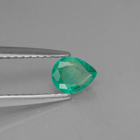 Esmeralda verde natural de 0,29 ct, en forma de pera, SI