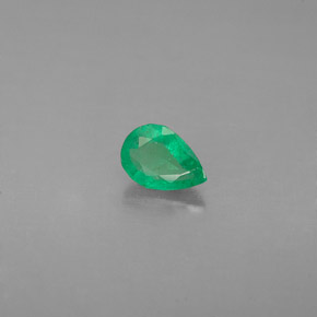 Esmeralda verde natural de 0,35 ct, en forma de pera, SI