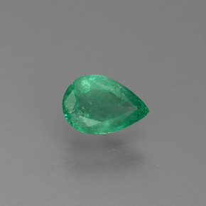 Esmeralda verde natural de 0,37 ct, en forma de pera, VS-SI
