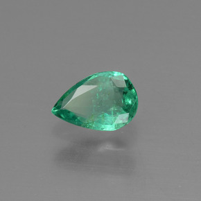Esmeralda verde natural de 0,41 ct, en forma de pera, VS-SI