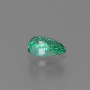 Esmeralda verde natural de 0,41 ct, en forma de pera, VS-SI