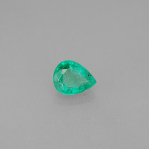 Esmeralda verde natural de 0,28 ct, en forma de pera, VS-SI