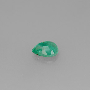Esmeralda verde natural de 0,28 ct, en forma de pera, VS-SI