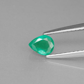 Esmeralda verde natural de 0,30 ct, en forma de pera, SI