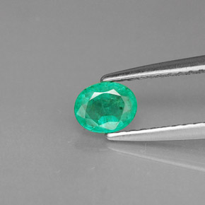 Esmeralda verde natural de 0,32 ct, corte óvalo, SI