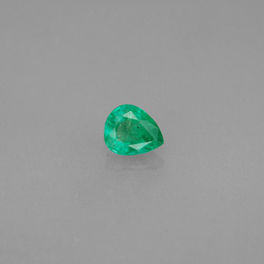 Esmeralda Verde natural de 0.32 ct, En forma de pera, SI