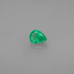 Esmeralda Verde natural de 0.32 ct, En forma de pera, SI