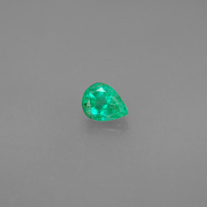 Esmeralda Verde natural de 0.27 ct, En forma de pera, VS-SI