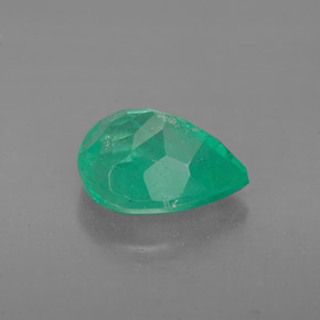 Esmeralda verde natural de 1,58 ct, en forma de pera, VS-SI