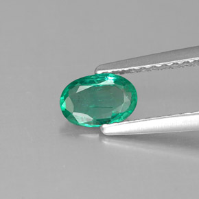Esmeralda verde natural de 0,39 ct, corte óvalo, SI-I1