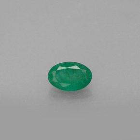 Esmeralda verde natural de 0,40 ct, corte óvalo, SI-I1