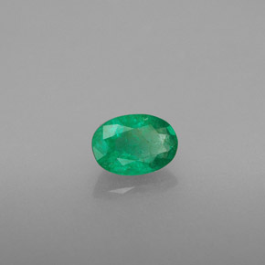 Esmeralda verde natural de 0,45 ct, corte óvalo, SI-I1