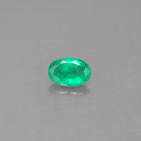 Esmeralda verde natural de 0,40 ct, corte óvalo, SI-I1