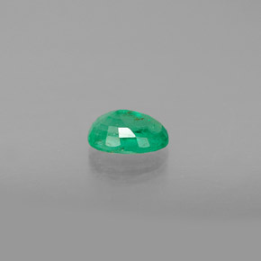 Esmeralda verde natural de 0,47 ct, corte óvalo, SI