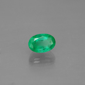 Esmeralda verde natural de 0,58 ct, corte óvalo, SI