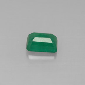 Esmeralda verde natural de 0,63 ct, corte esmeralda, SI-I1
