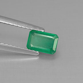 Esmeralda verde natural de 0,57 ct, corte esmeralda, SI-I1
