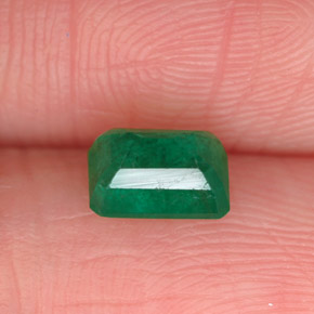 Esmeralda verde natural de 0,68 ct, corte esmeralda, SI-I1