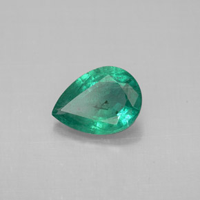 Esmeralda verde natural de 0,91 ct, en forma de pera, VS-SI