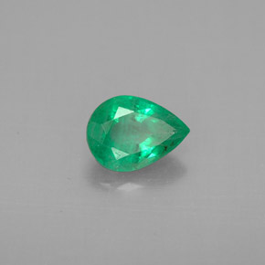 Esmeralda verde natural de 0,66 ct, en forma de pera, VS-SI