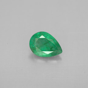 Esmeralda verde natural de 0,59 ct, en forma de pera, VS-SI