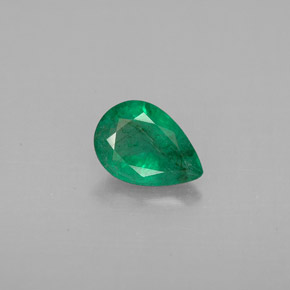 Esmeralda verde natural de 0,55 ct, en forma de pera, VS-SI