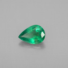 Esmeralda verde natural de 0,57 ct, en forma de pera, SI