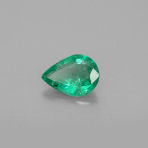 Esmeralda verde natural de 0,50 ct, en forma de pera, VS-SI