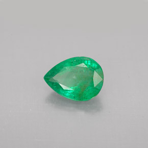 Esmeralda Verde natural de 1.27 ct, En forma de pera, VS-SI